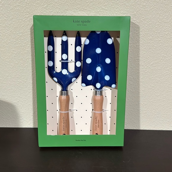 kate spade Accessories - Kate Spade New Navy Dots garden tool set